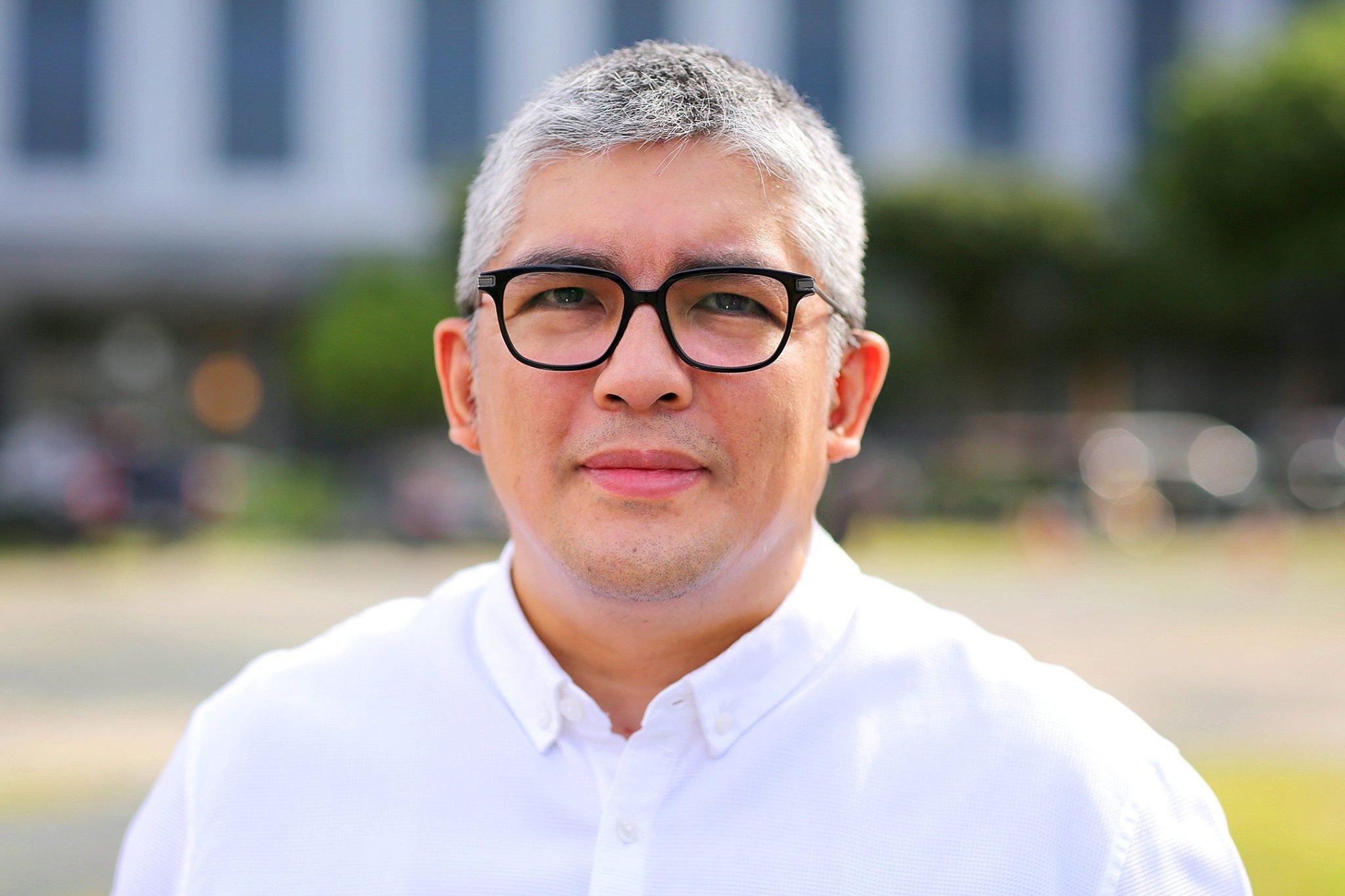 Ex-Comelec commissioner Goyo Larrazabal runs for Leyte congressman
