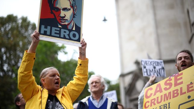 US lawyers tell UK court Assange should be extradited