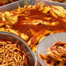[Kitchen 143] Everyday Korean stew: Doenjang Jjigae