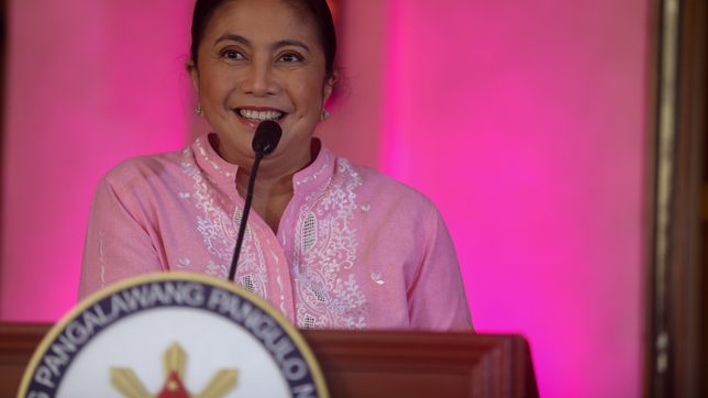 Robredo plays the long game for 2022