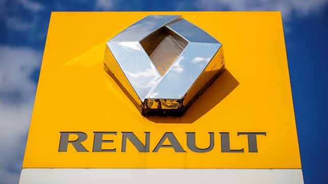 Chip crunch to cut Renault’s 2021 output by 500,000 cars