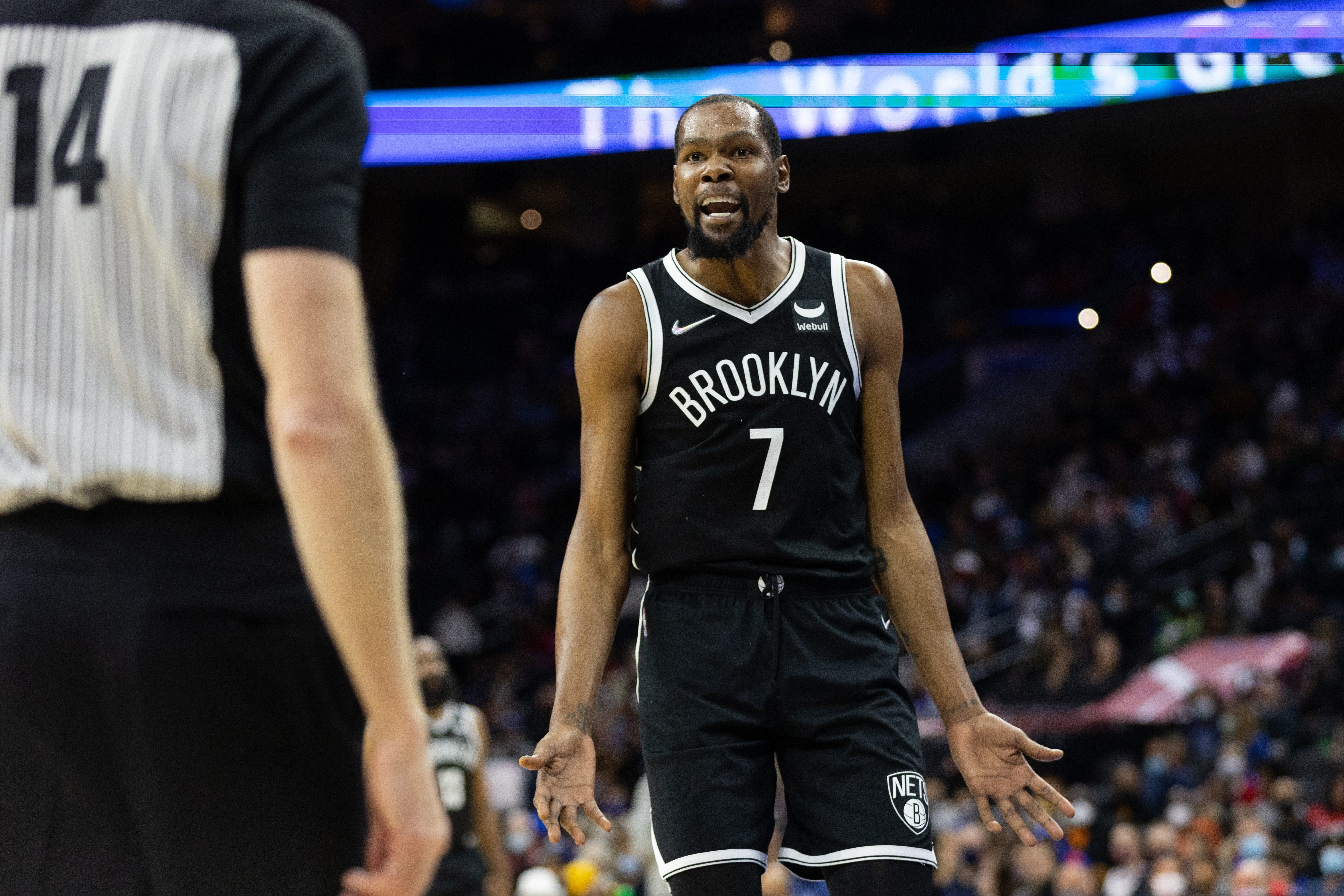 Officials admit Kevin Durant should have been ejected
