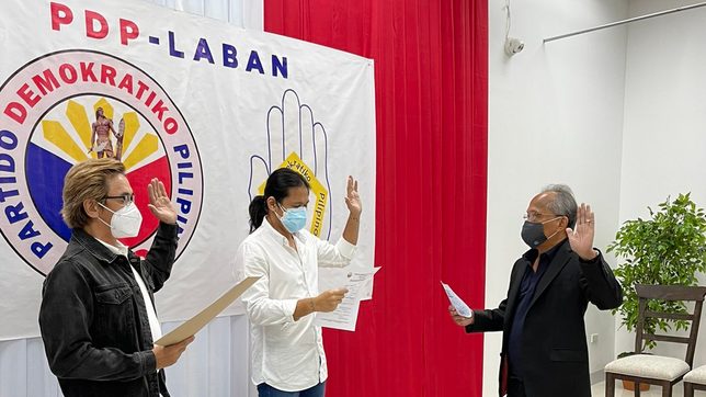 PDP-Laban bet Robin Padilla files candidacy for senator