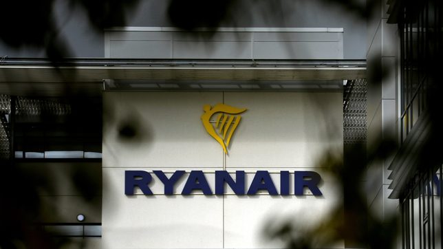 Ryanair vows 5-day refund turnaround after COVID-19 criticism