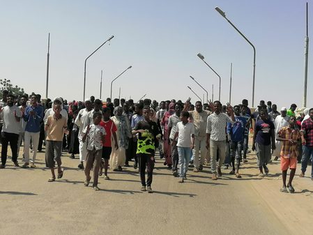 Sudanese army faces widening opposition to takeover