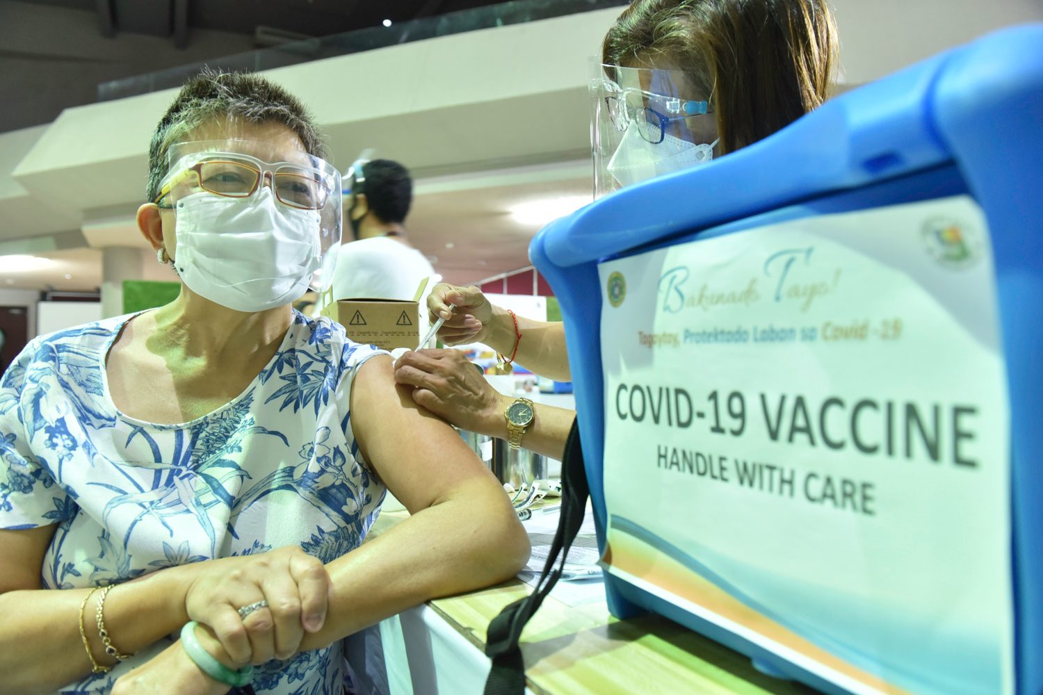 Tagaytay opens vaccination to residents of other Cavite cities, towns