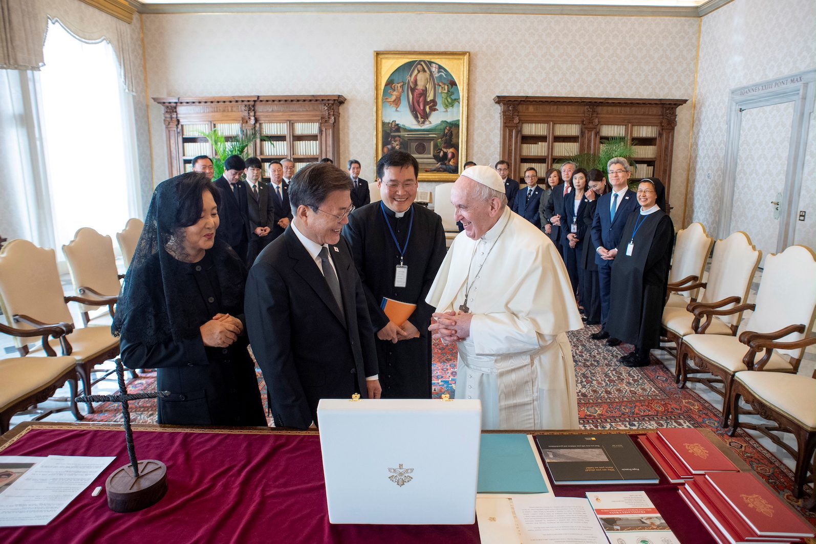 South Korea’s Moon meets Pope Francis, urges him to visit North Korea