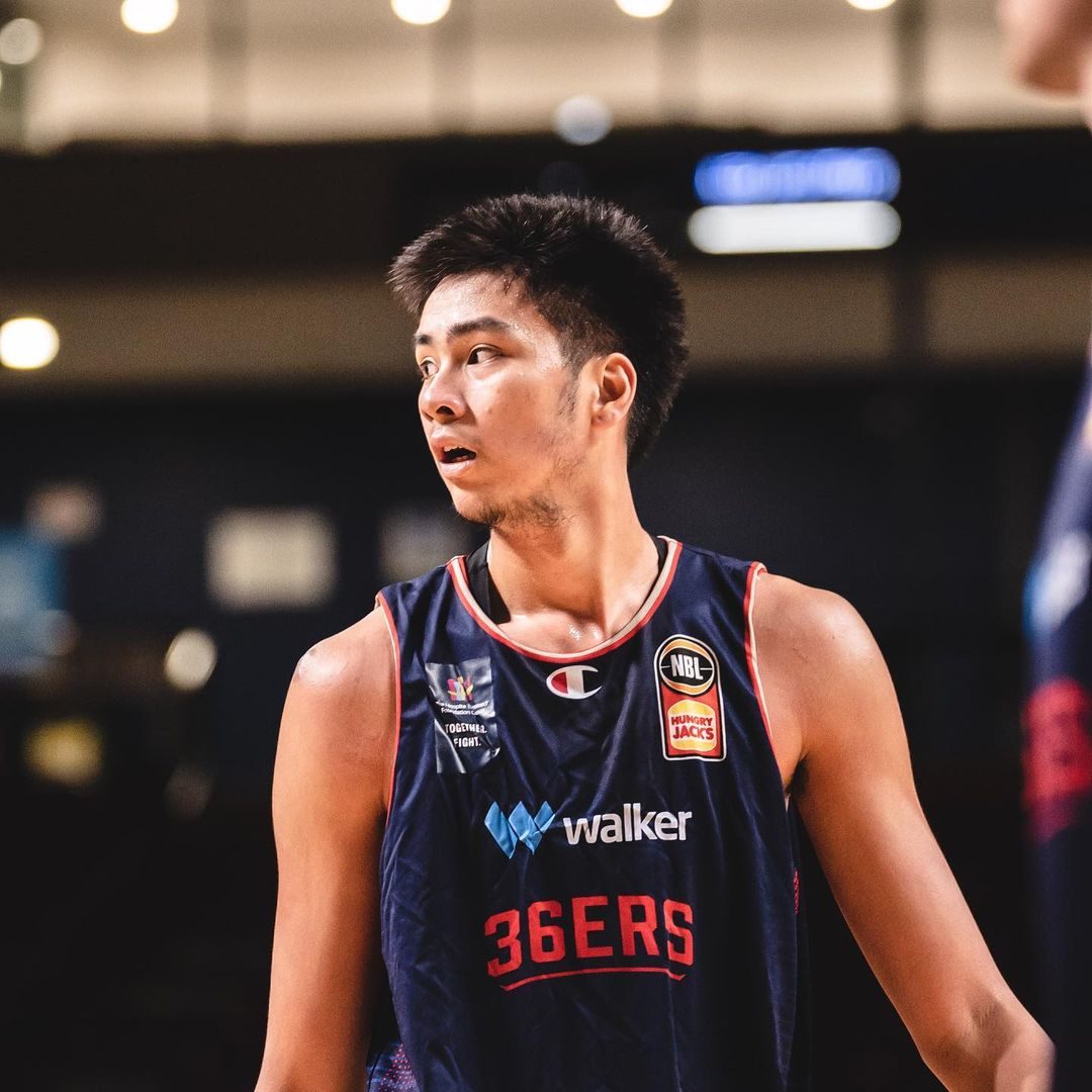 Adelaide plays long game as Kai Sotto gets benched for rest of preseason