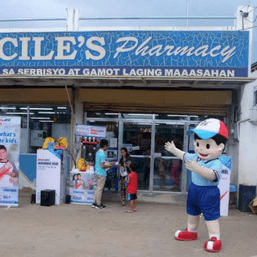 Injap Sia buys another pharmacy chain