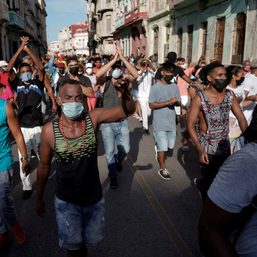 US imposes sanctions on Cuban officials, military unit over violence