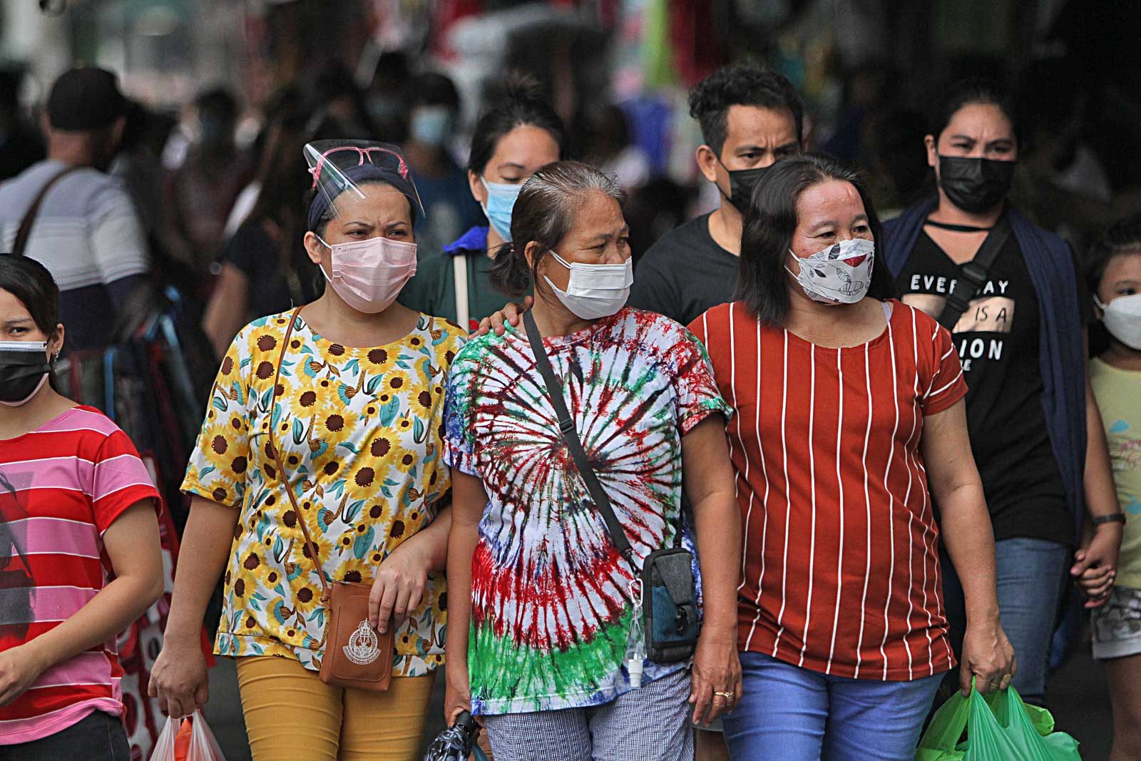 ‘Maybe face masks will go’ by end-2022 if COVID-19 becomes endemic – DOH