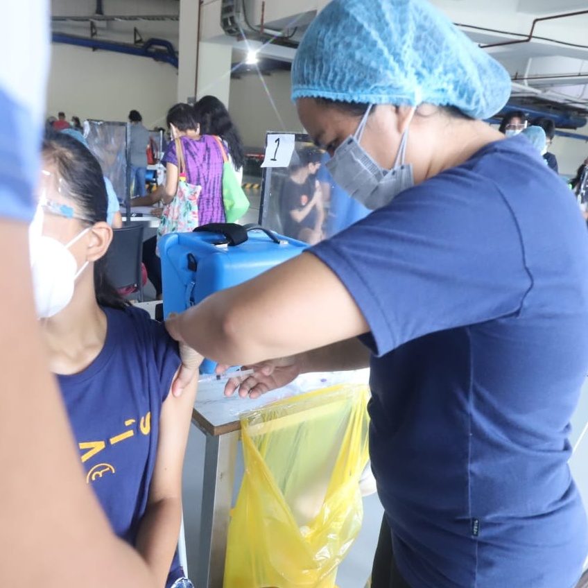 Iloilo City mayor targets vaccinating 50,000 minors in November