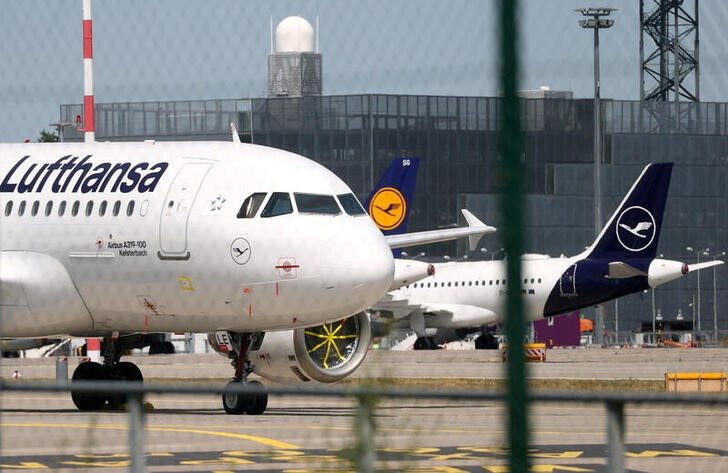 German ministries welcome Lufthansa’s early bailout aid repayment