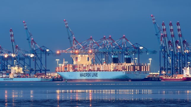 Shipper Maersk says port delays will stretch into 2022