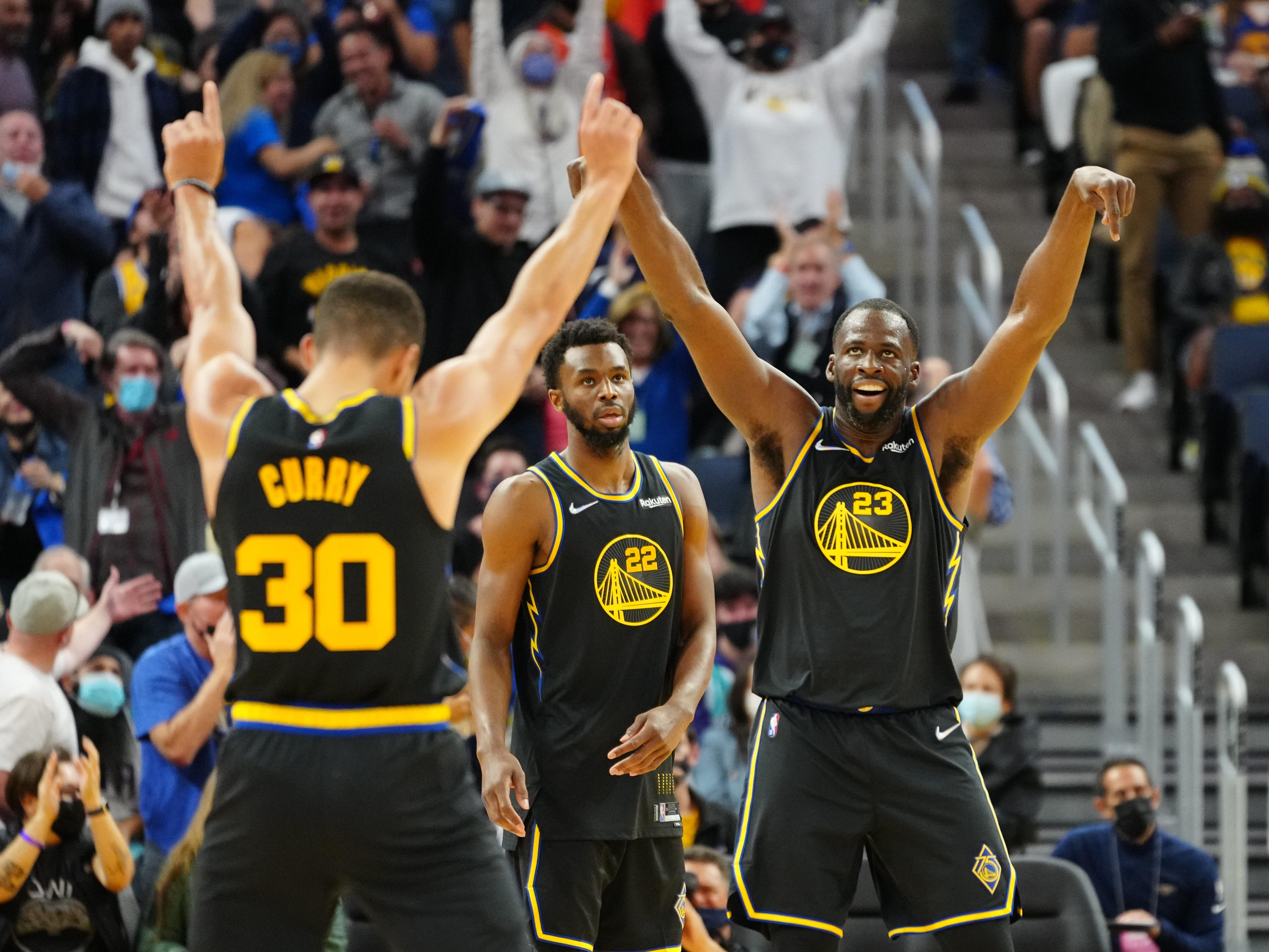 Unlikely names lead Warriors past Hornets