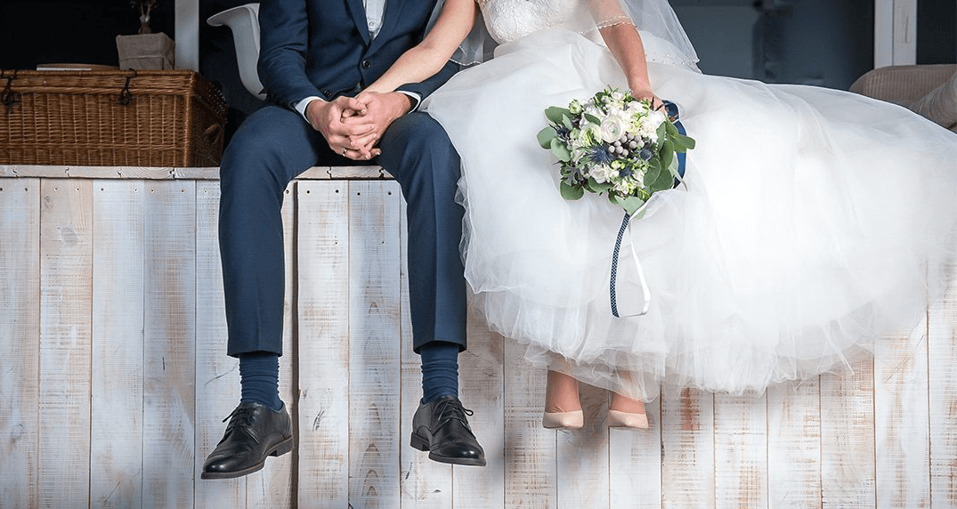 Жених и невеста на свадьбе в Алматы - фотограф и видеограф на свадьбу