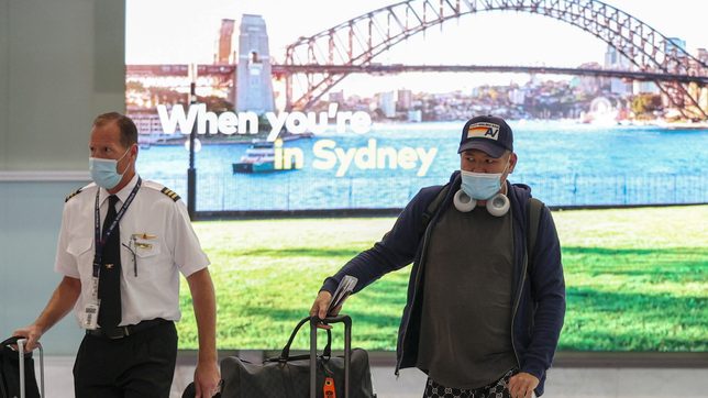 Australia’s Omicron outbreak strains testing clinics as cases hit records