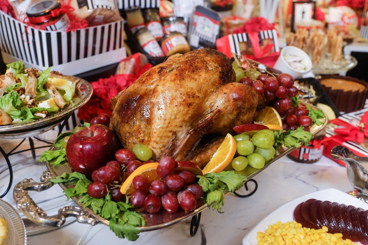 [Kitchen 143] Entertain with ease: 5 ways to prepare for the holidays