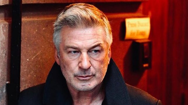 Alec Baldwin will turn over cellphone in ‘Rust’ shooting investigation