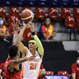 Clutch Cabagnot breaks NorthPort heart, lifts San Miguel in Game 1