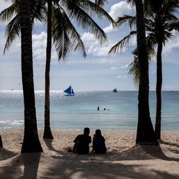 Tourism pause helps Philippines clean up island paradise