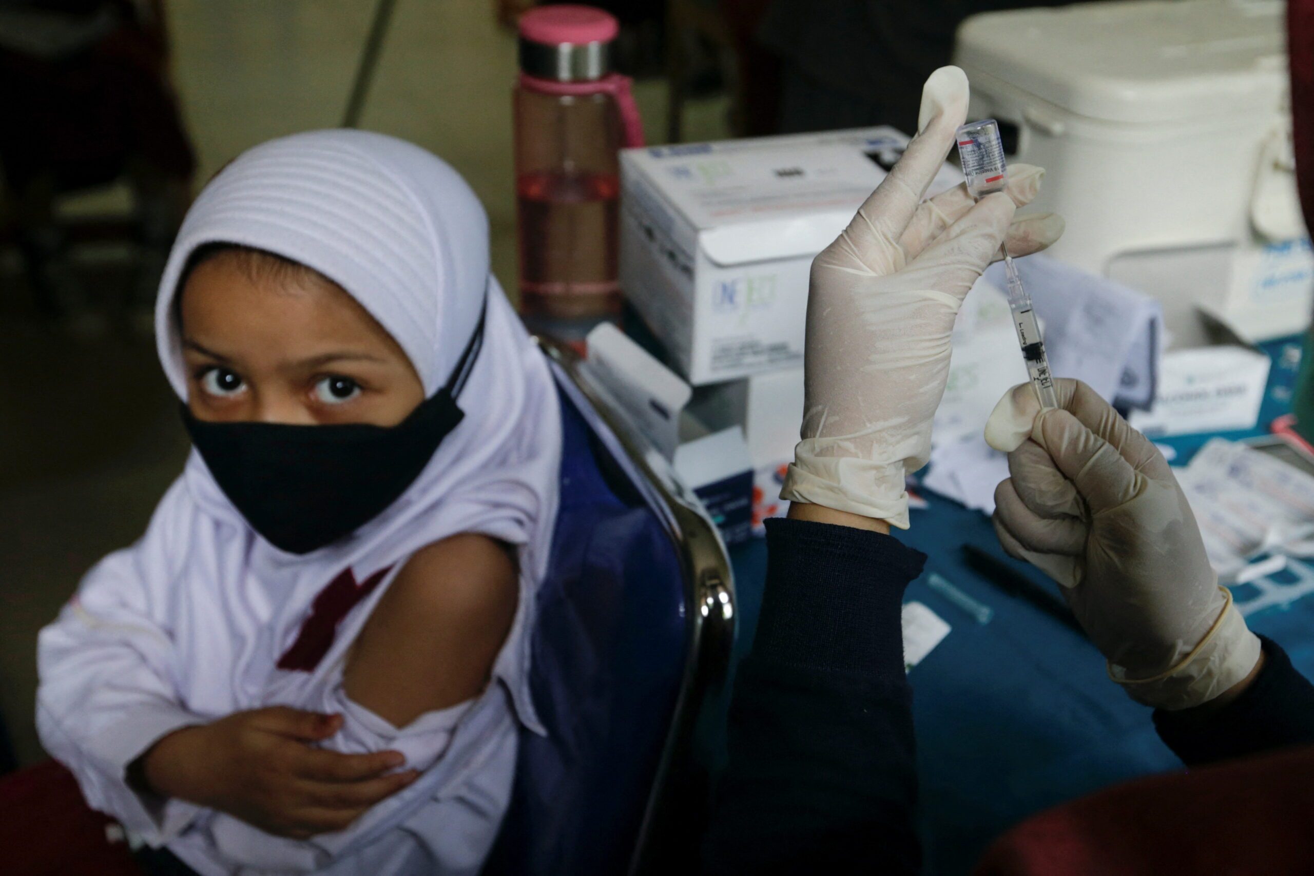 Indonesia starts COVID-19 vaccinations for young children