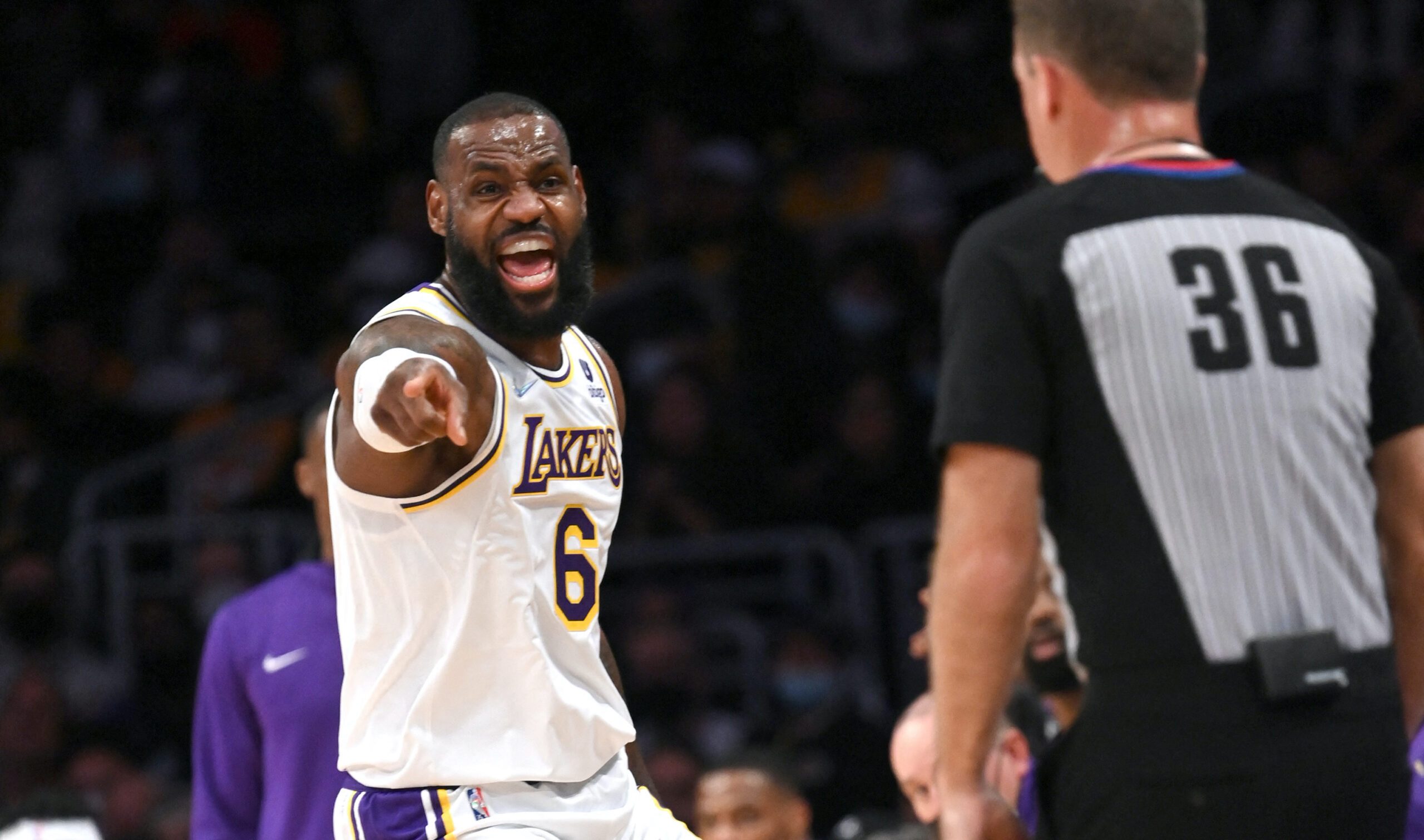 LeBron James carries Lakers with triple-double vs Magic