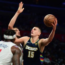 Jokic chalks up 20-20 as Nuggets hold off Clippers