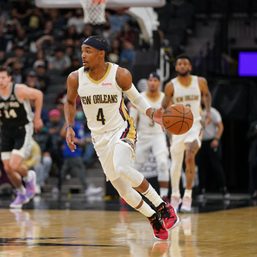 Devin Booker helps Suns overcome Pelicans