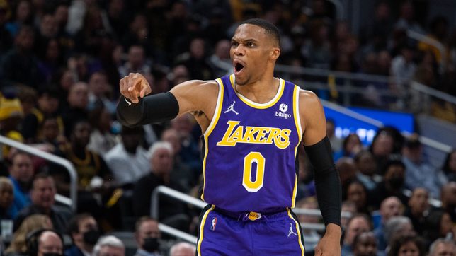 Lakers add Russell Westbrook, Avery Bradley to COVID protocols