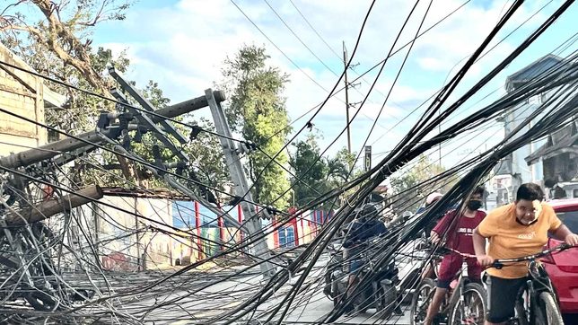 Power restoration to take 2 months in some areas in Cebu