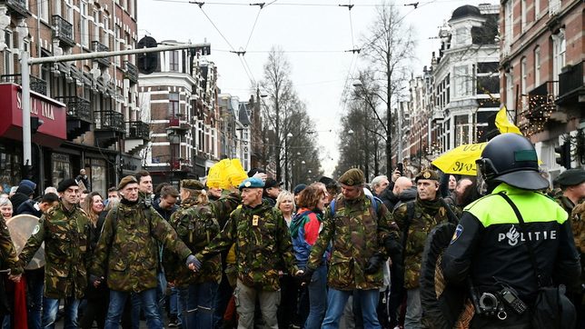 Dutch police disperse thousands protesting against lockdown measures