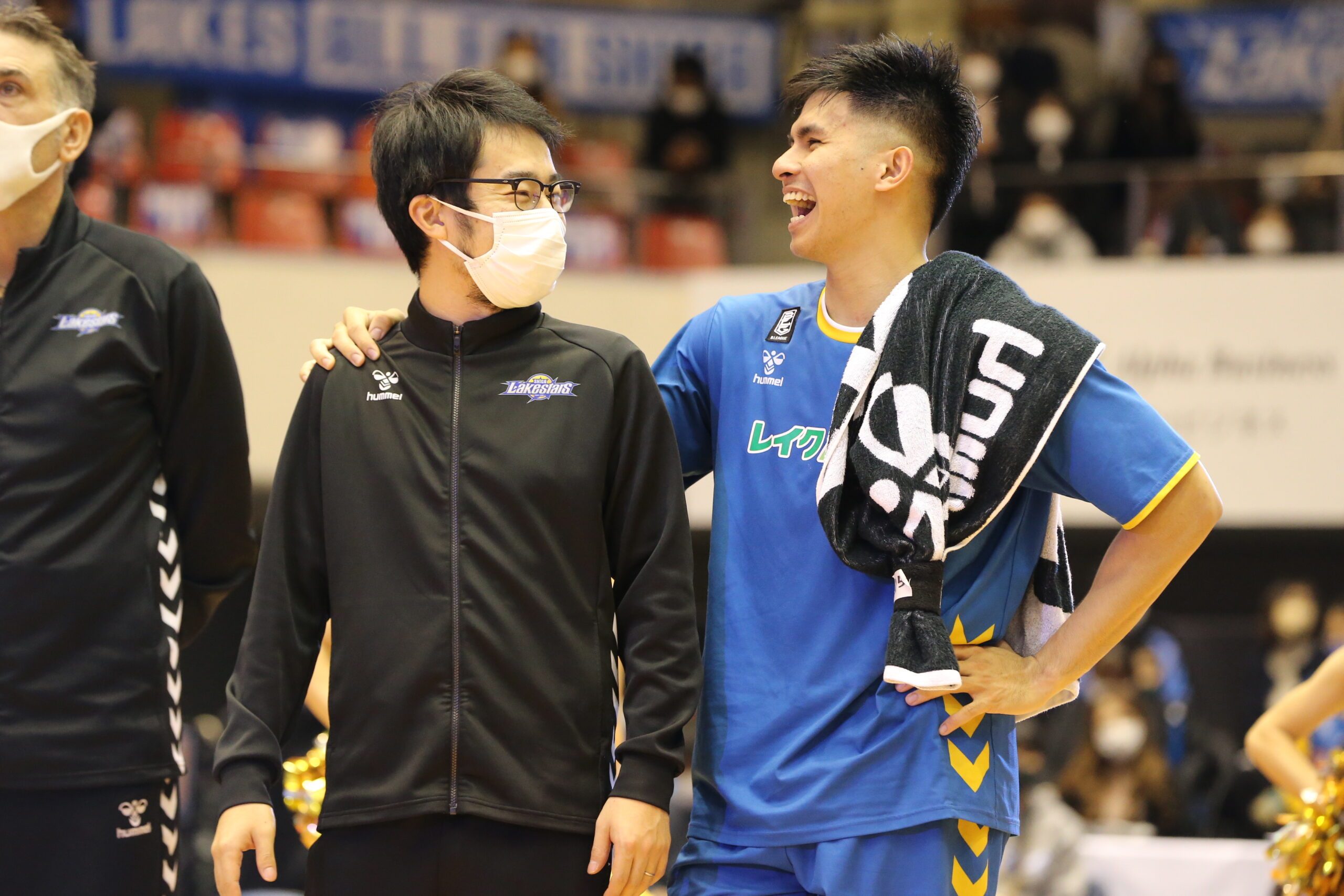 Kiefer Ravena lauded by Shiga for Typhoon Odette relief initiative