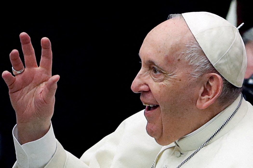 Pope Francis blesses those everyone loves to hate – tax collectors