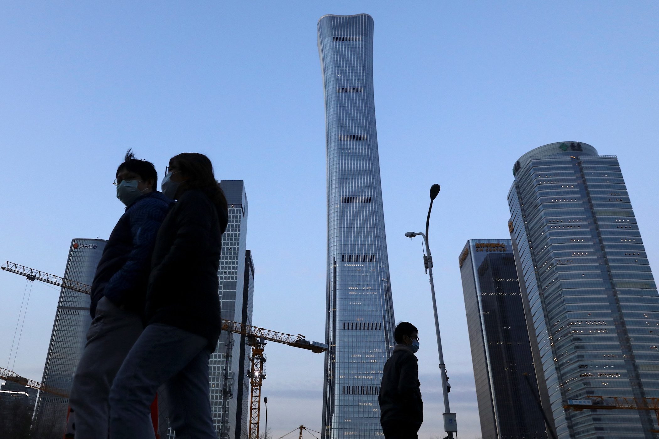 China biggest property developer swoops in with mini buyback as bonds slump