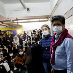 HK’s Apple Daily newsroom raided by 500 officers over national security law