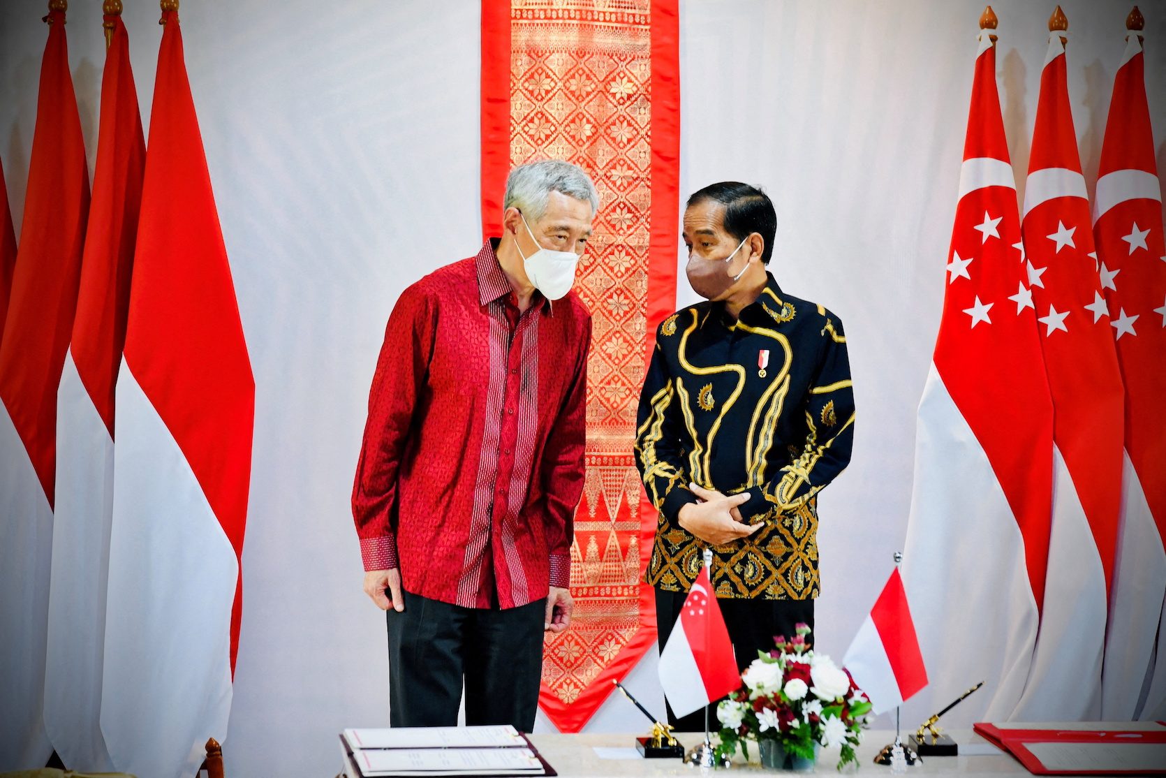 Indonesia, Singapore sign extradition, airspace and defense agreements