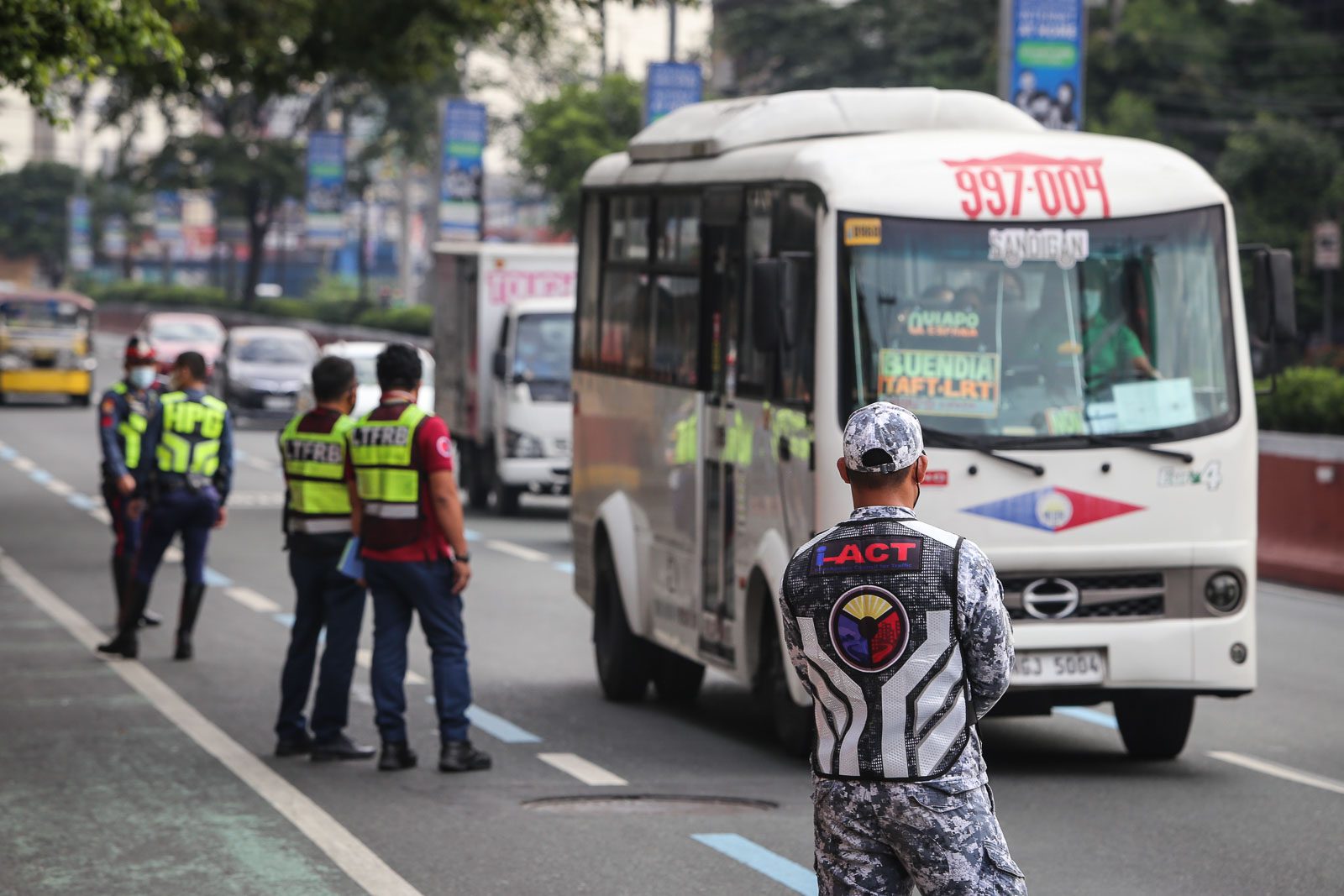 DOTr seeks 100% capacity for PUVs in areas under Alert Level 1 – LTFRB