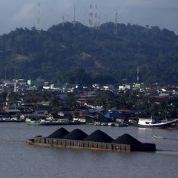 Indonesia allows 37 coal ships to leave as export ban eased