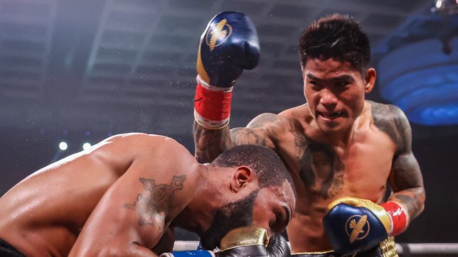 FAST FACTS: Who is Filipino boxing champion Mark Magsayo?