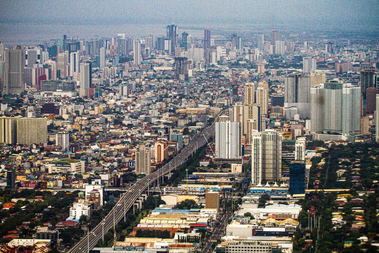 Philippines’ GDP grows 5.6% in 2021, beating revised target