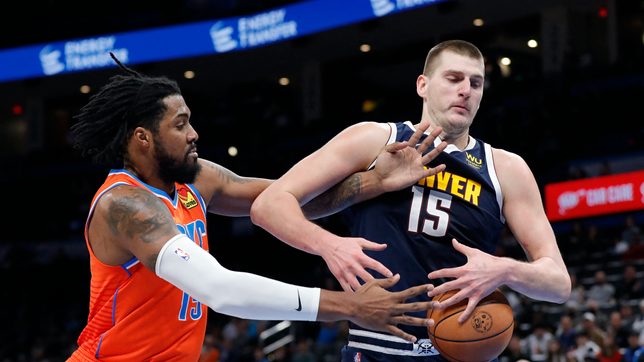 Jokic answers Thunder rally to give Nuggets road win