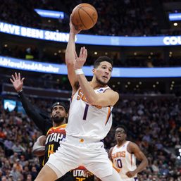 Surging Suns hold off Hawks
