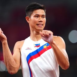 EJ Obiena shatters SEA Games record, defends gold with ease