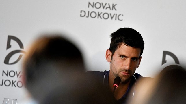 Djokovic prepares Australian visa challenge as COVID vaccine furor mounts