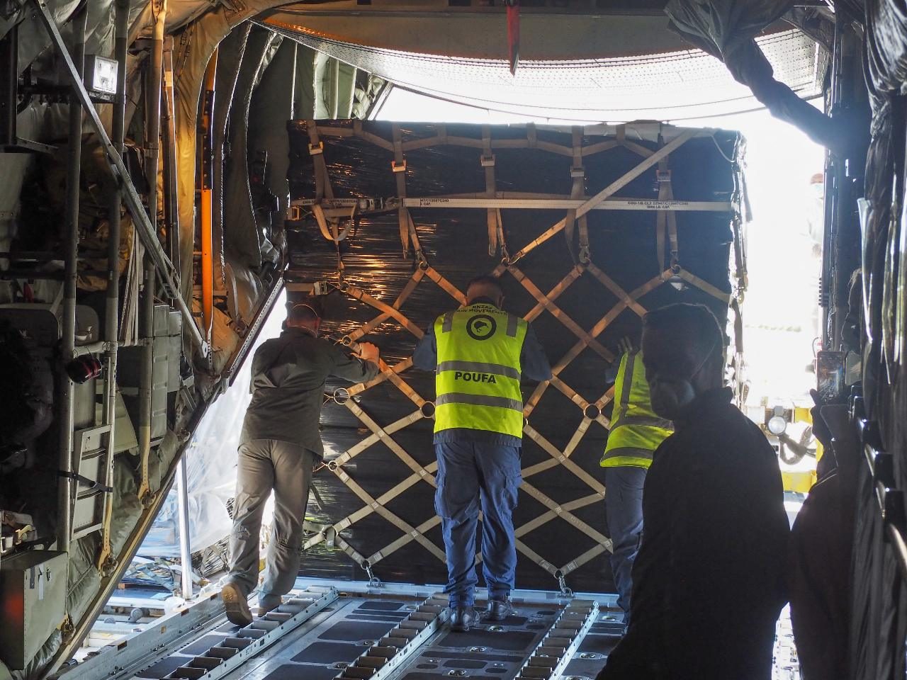 New Zealand water ship unloads in Tonga as other aid trickles in