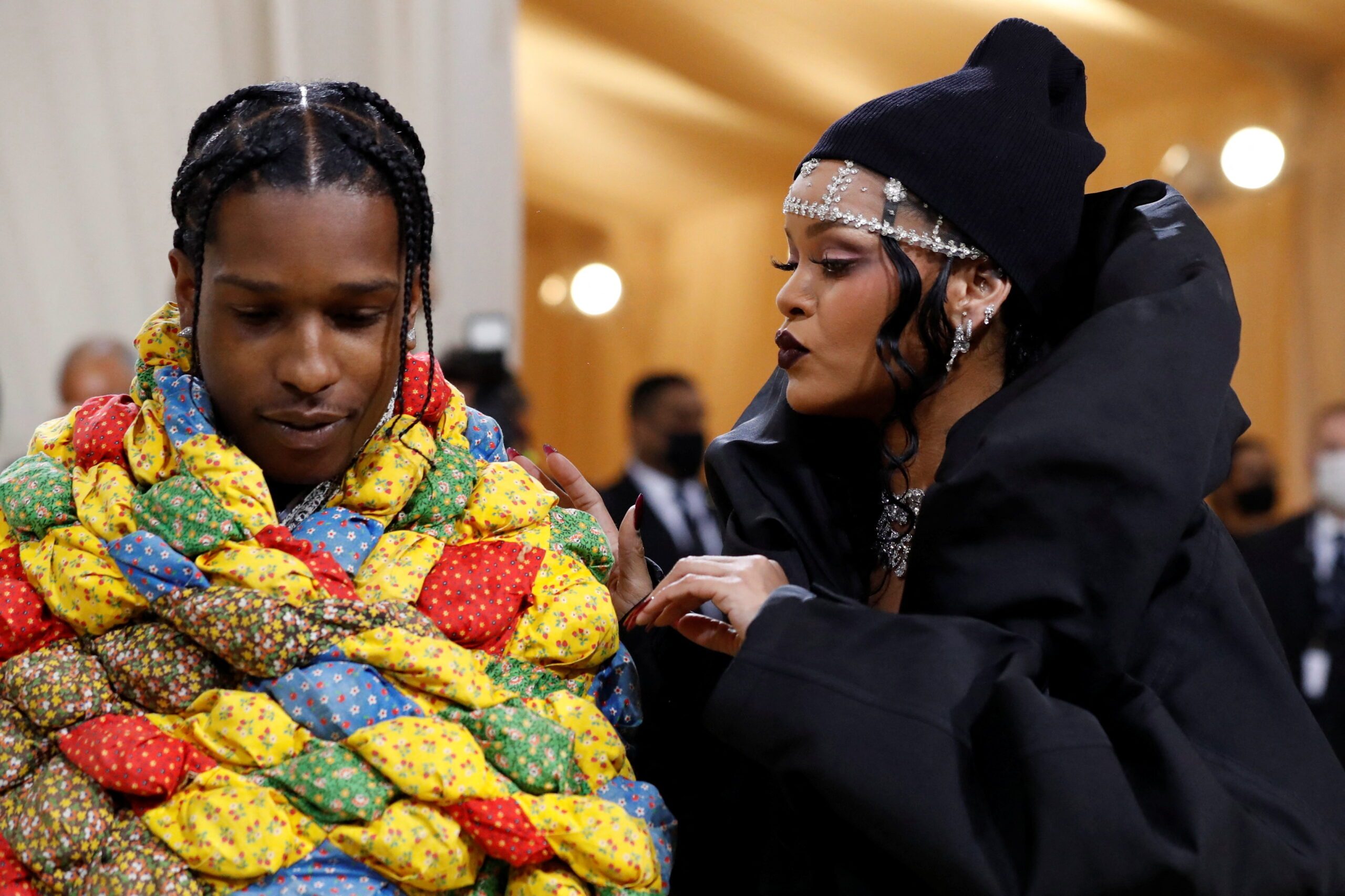 Singer Rihanna expecting first child with rapper A$AP Rocky