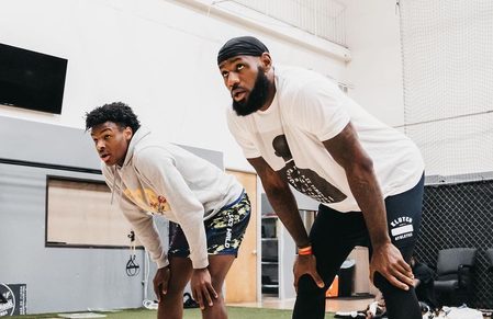 LeBron James wants to play final NBA season with his son – report