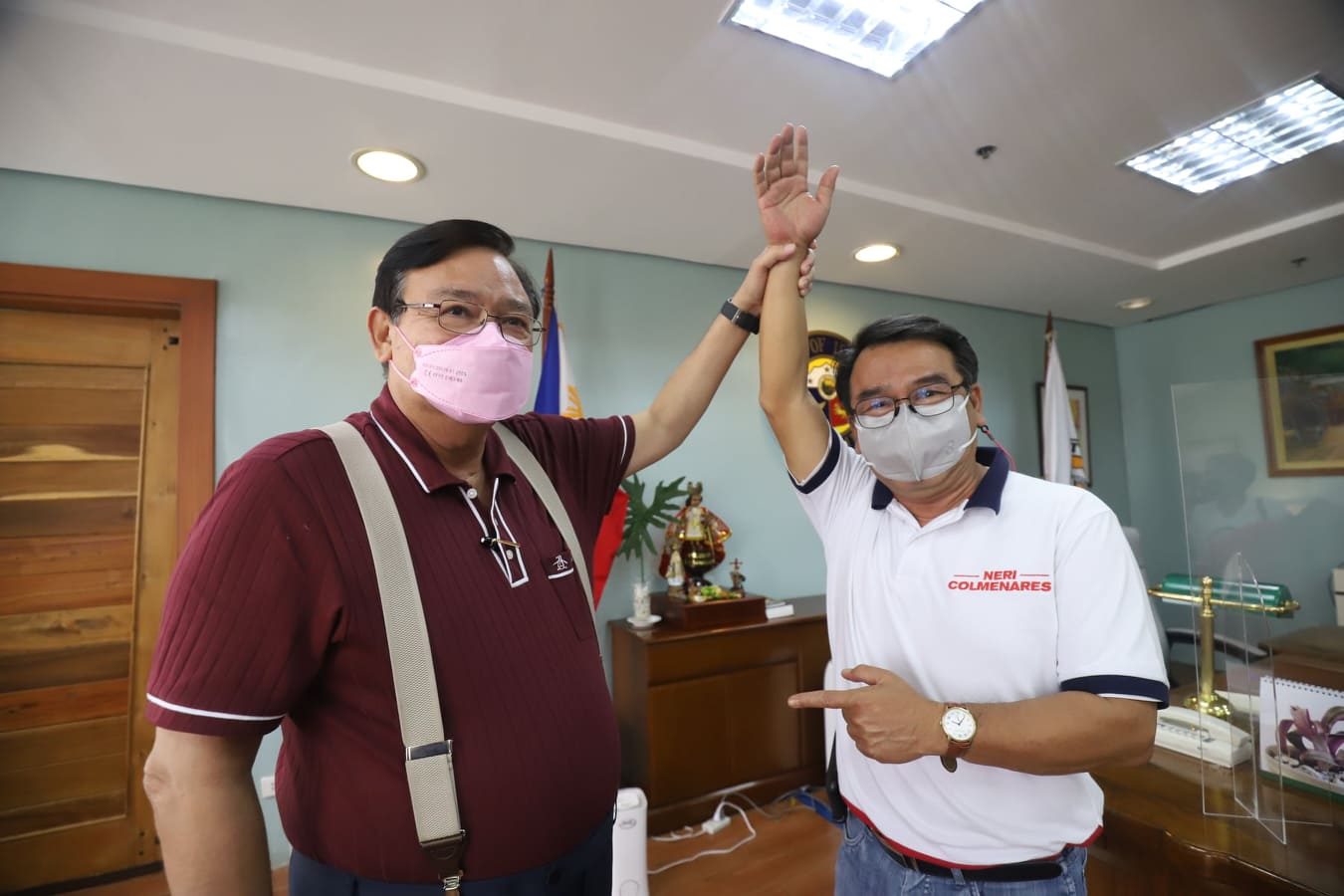Iloilo, Bacolod city mayors back Colmenares Senate bid