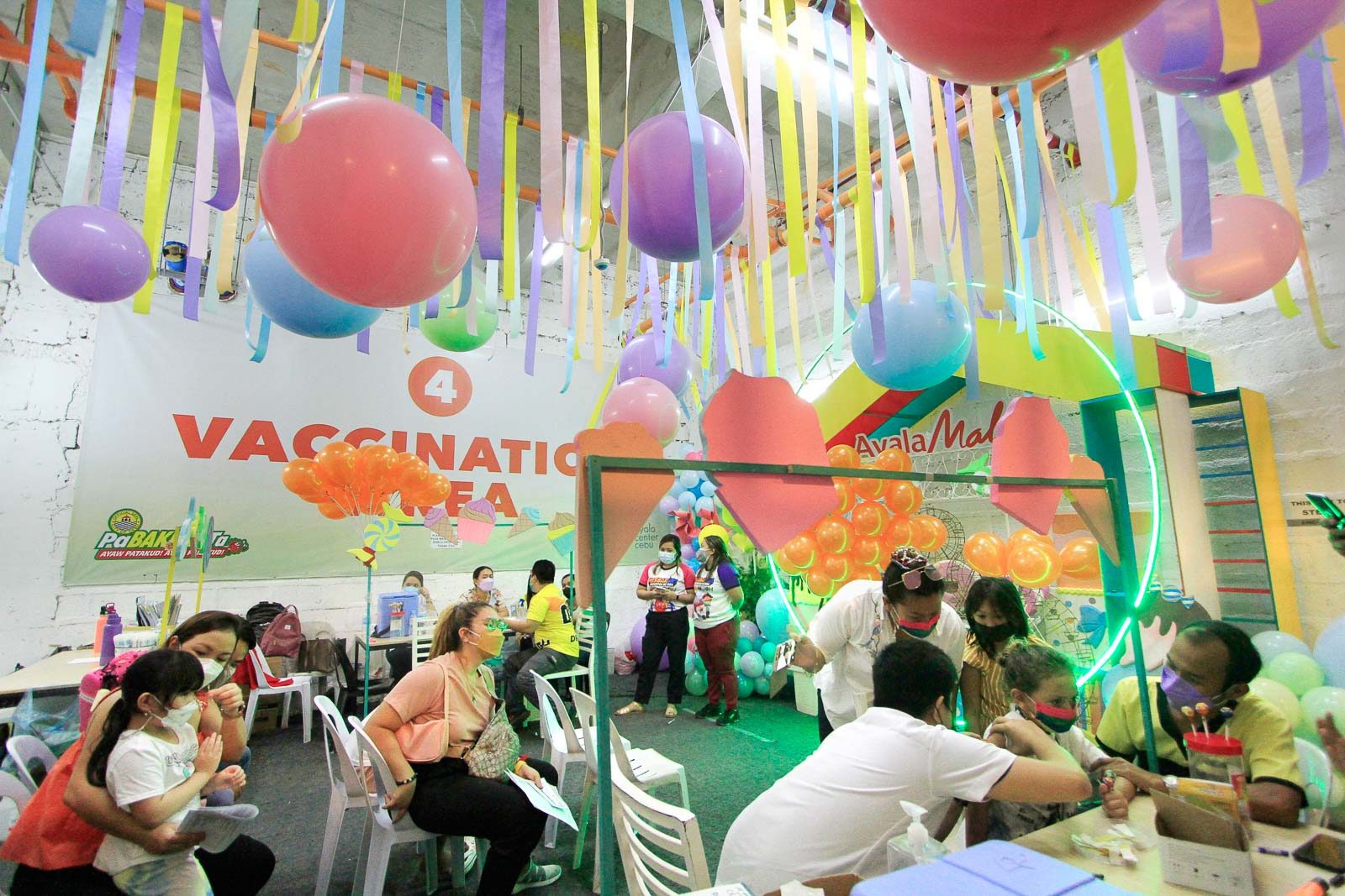 Cebu City’s positivity rate falls below 5% since Omicron surge began